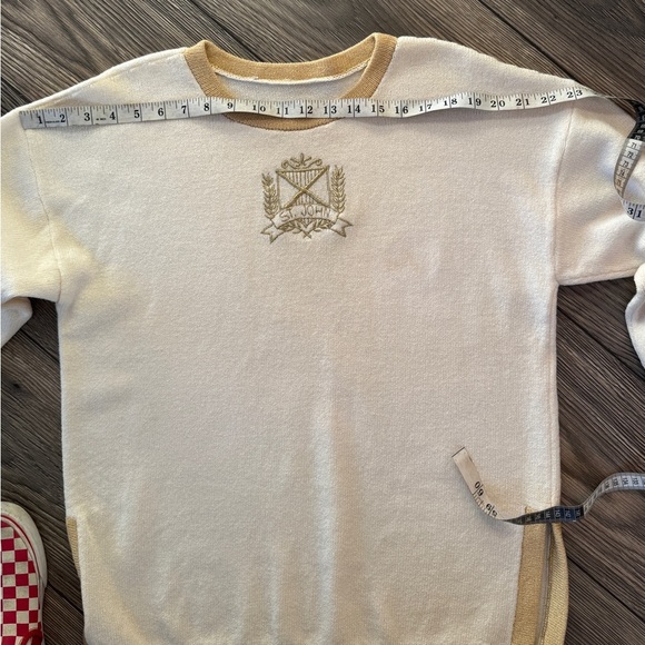St John medium Santana Knit Sweater Cream Ivory with metallic gold crest - Picture 10 of 12